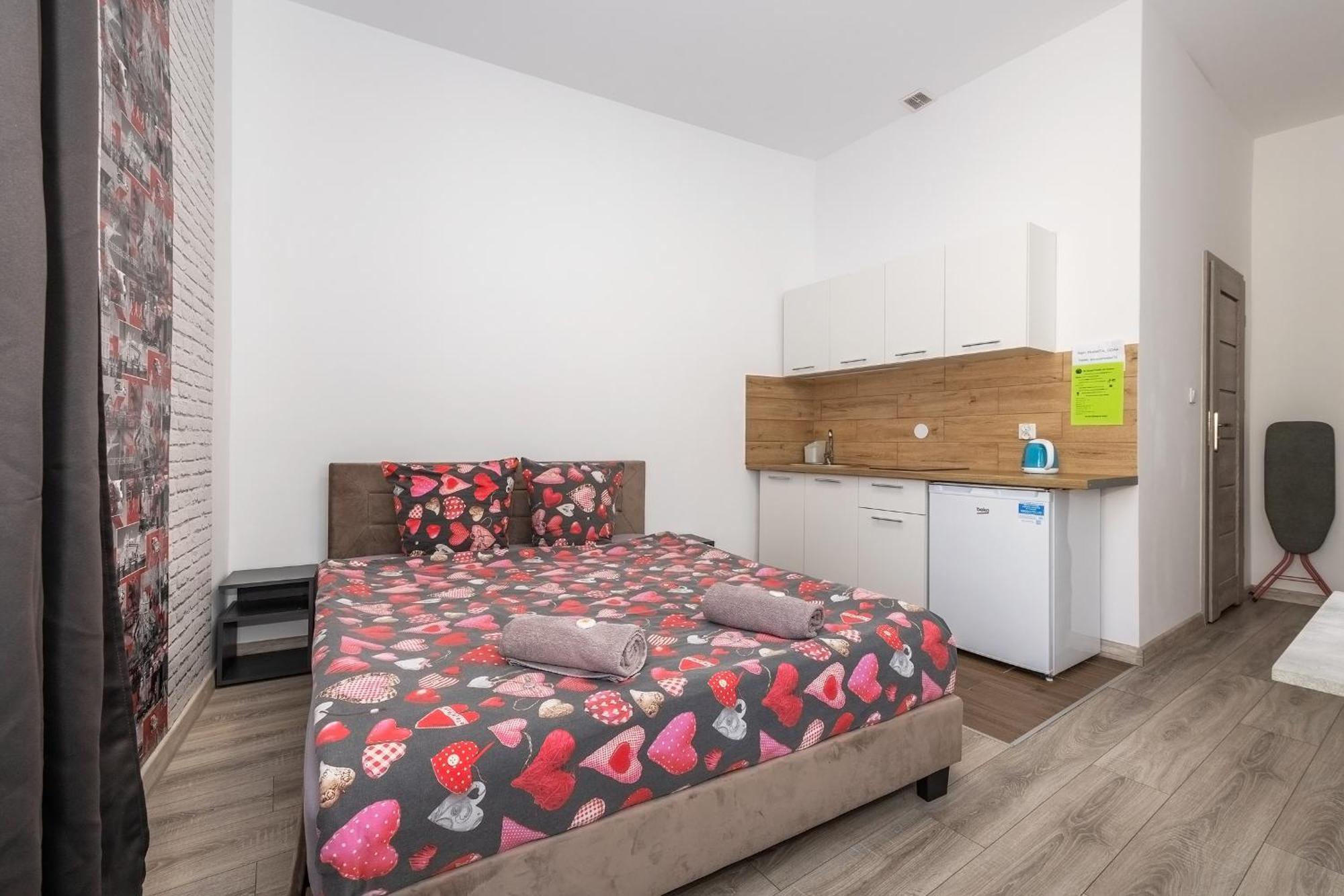 70S Guest Room Краков Экстерьер фото